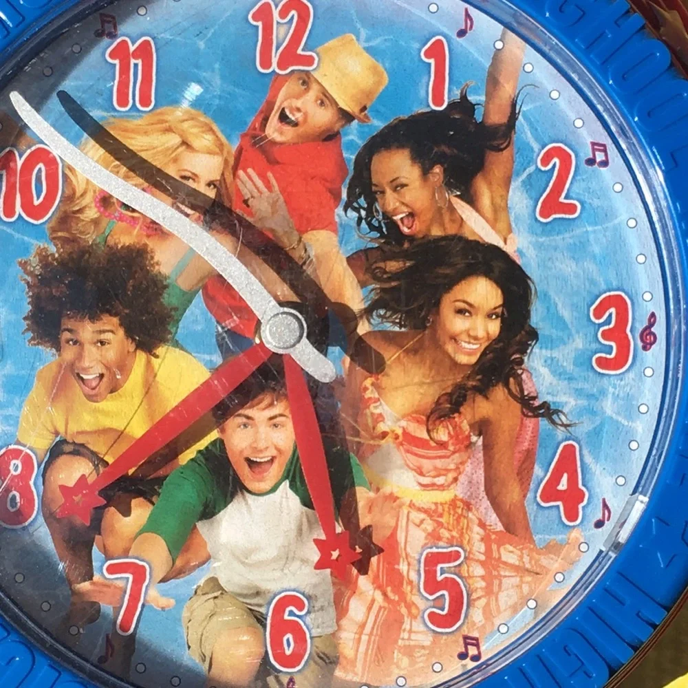 FINAL MARKDOWN Disney high school musical wall clock nib